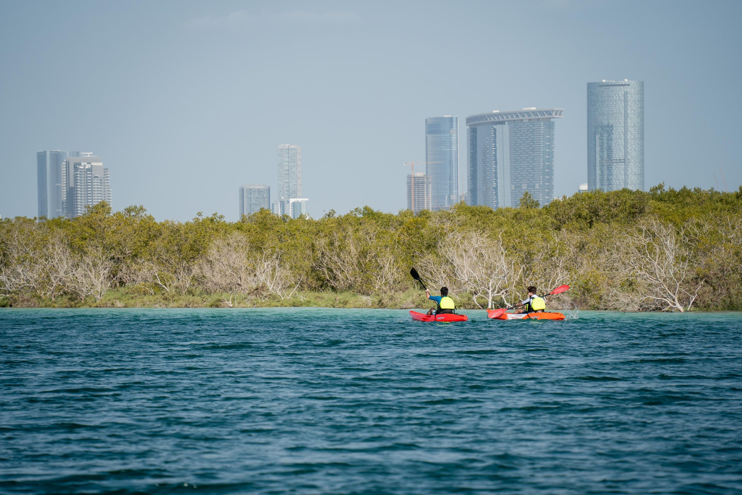 kayaking in abu dhabi